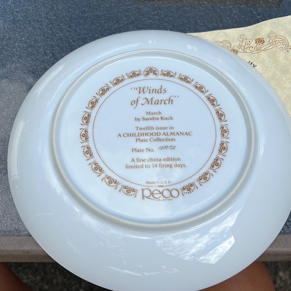 Reco collector plate titled Winds of March - Picture 4 of 4